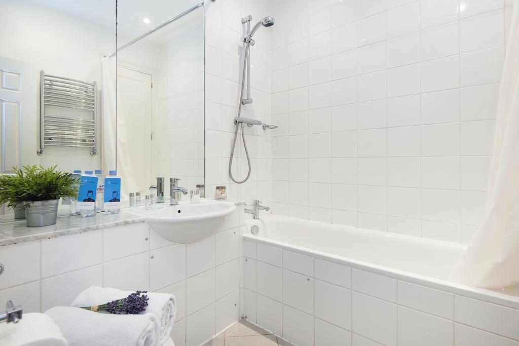 Апартаменти The Stratford Road Pied-A-Terre Лондон Екстер'єр фото