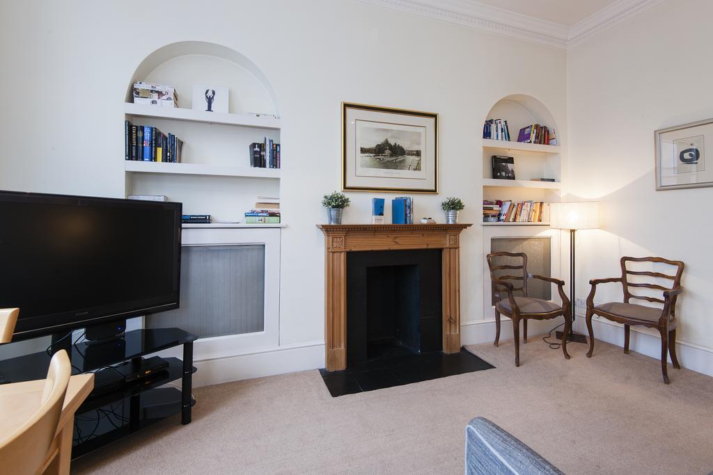 Апартаменти The Stratford Road Pied-A-Terre Лондон Екстер'єр фото