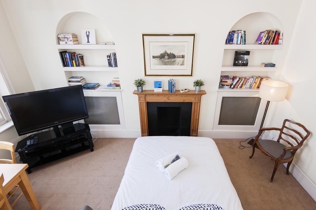 Апартаменти The Stratford Road Pied-A-Terre Лондон Екстер'єр фото